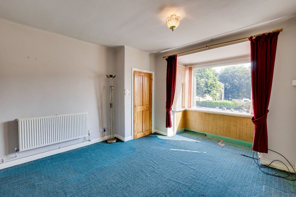 Property photo 2 of 21 Picture No. 24