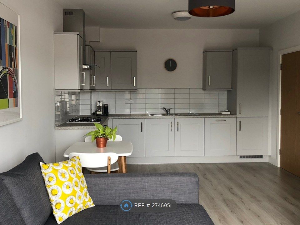 Property photo 3 of 7