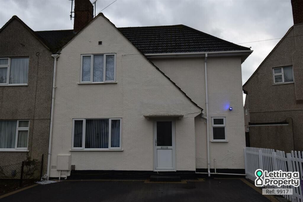 Property photo 2 of 10