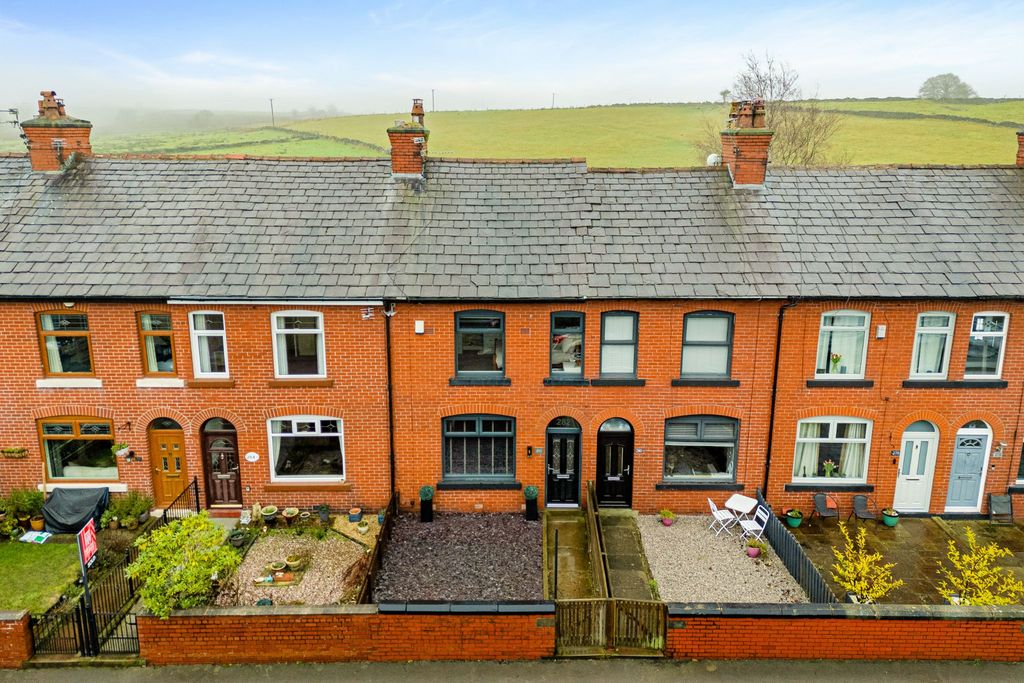 Property photo 1 of 37 Photograph 1