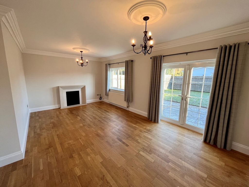 Property photo 3 of 22 Image