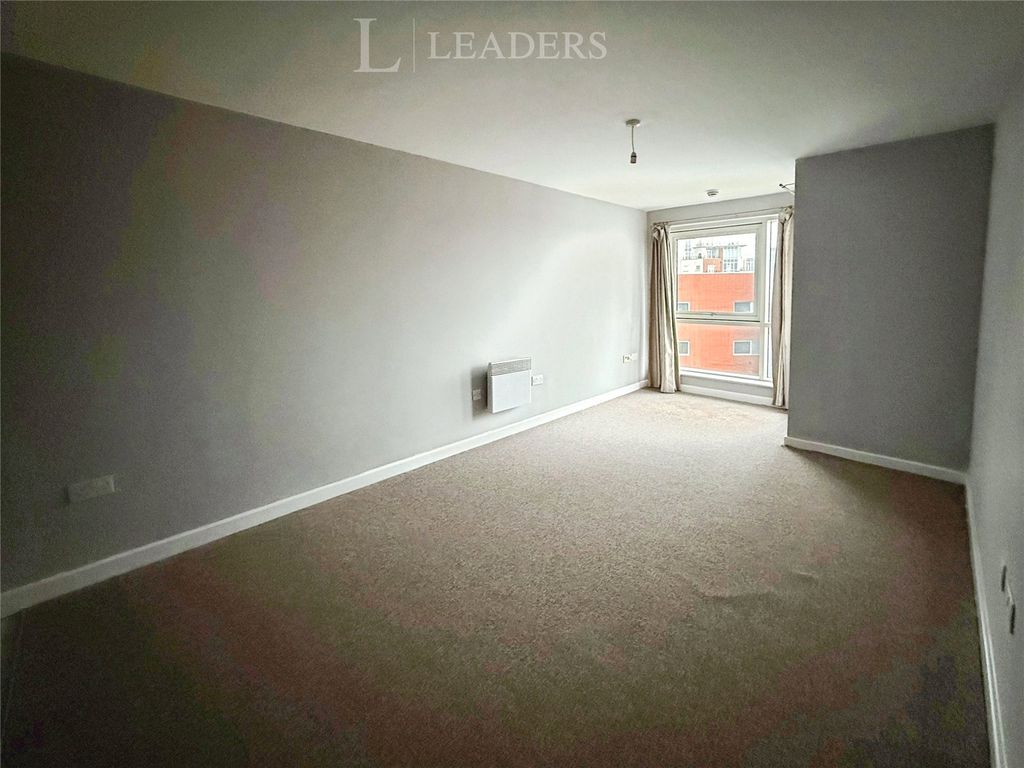 Property photo 3 of 17 Picture No. 08