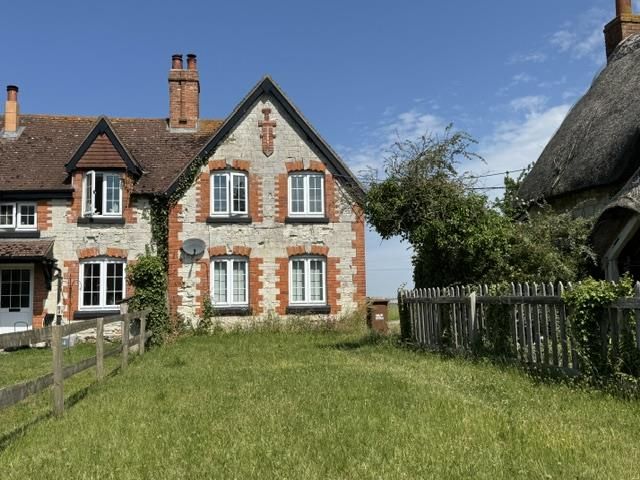 Property photo 1 of 20 Outside