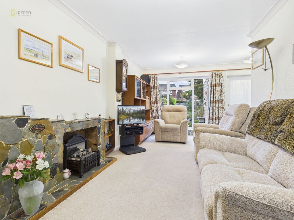 Property photo 2 of 42