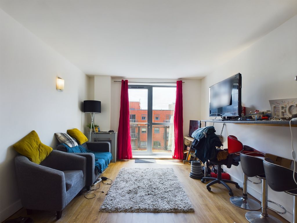 Property photo 2 of 10