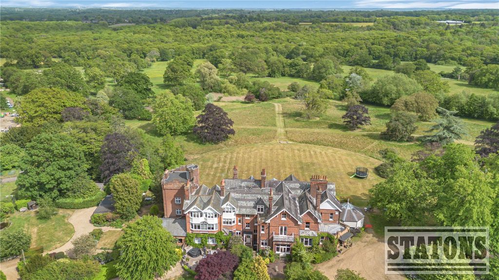 Additional image 9 of Land for saleRobins Nest Hill, Little Berkhamsted, Hertfordshire SG13