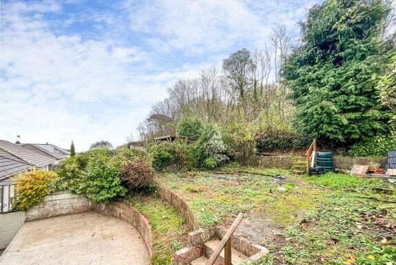 Property photo 3 of 10 Outside