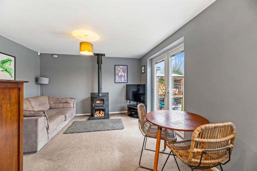 Property photo 2 of 15 Lounge/Dining Room