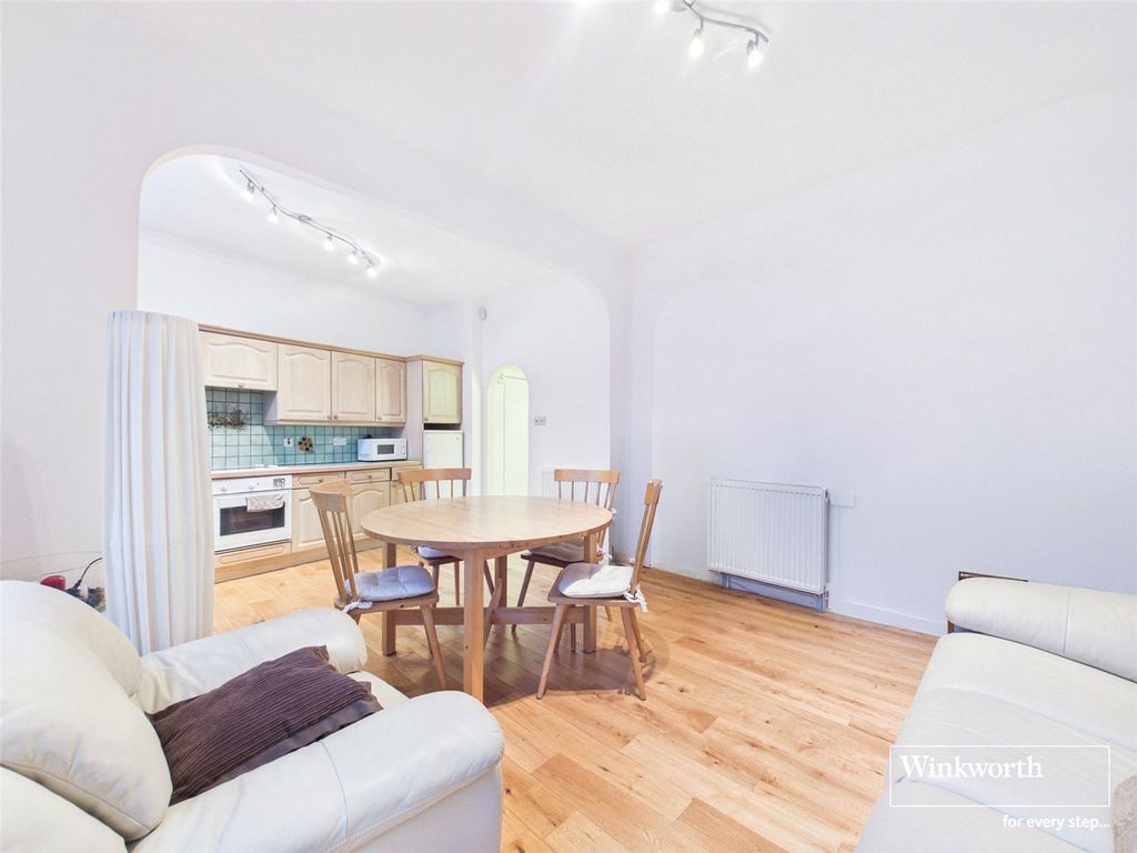 Property photo 2 of 18 Living Room