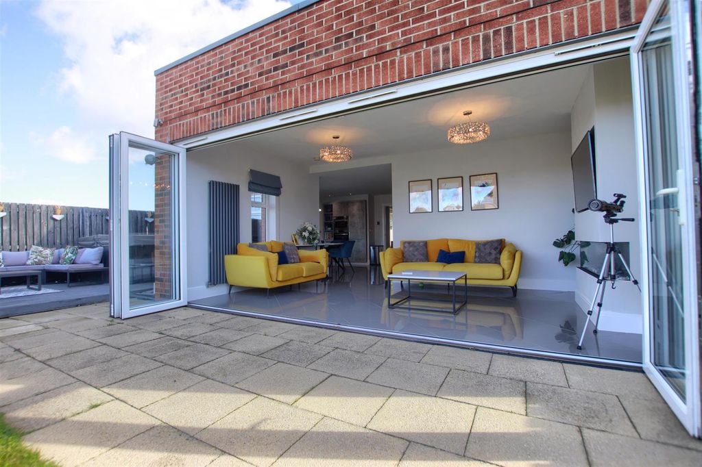 Property photo 2 of 15 Mj2.Jpg
