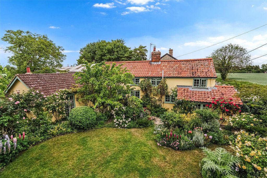 Property photo 1 of 27 Mills Cottage