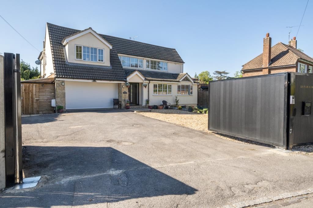 Property photo 1 of 30 External View