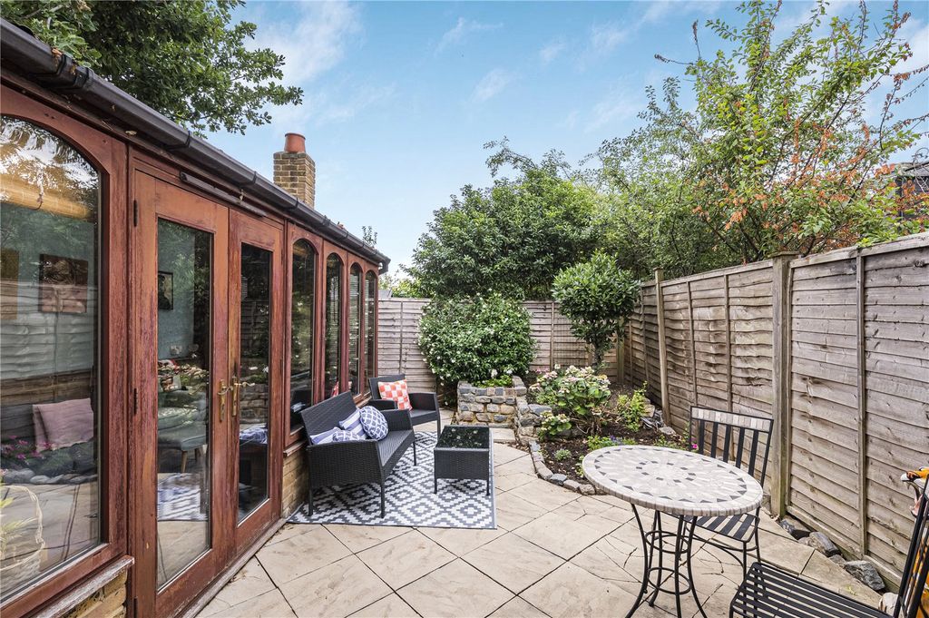 Property photo 2 of 13 Picture No. 04
