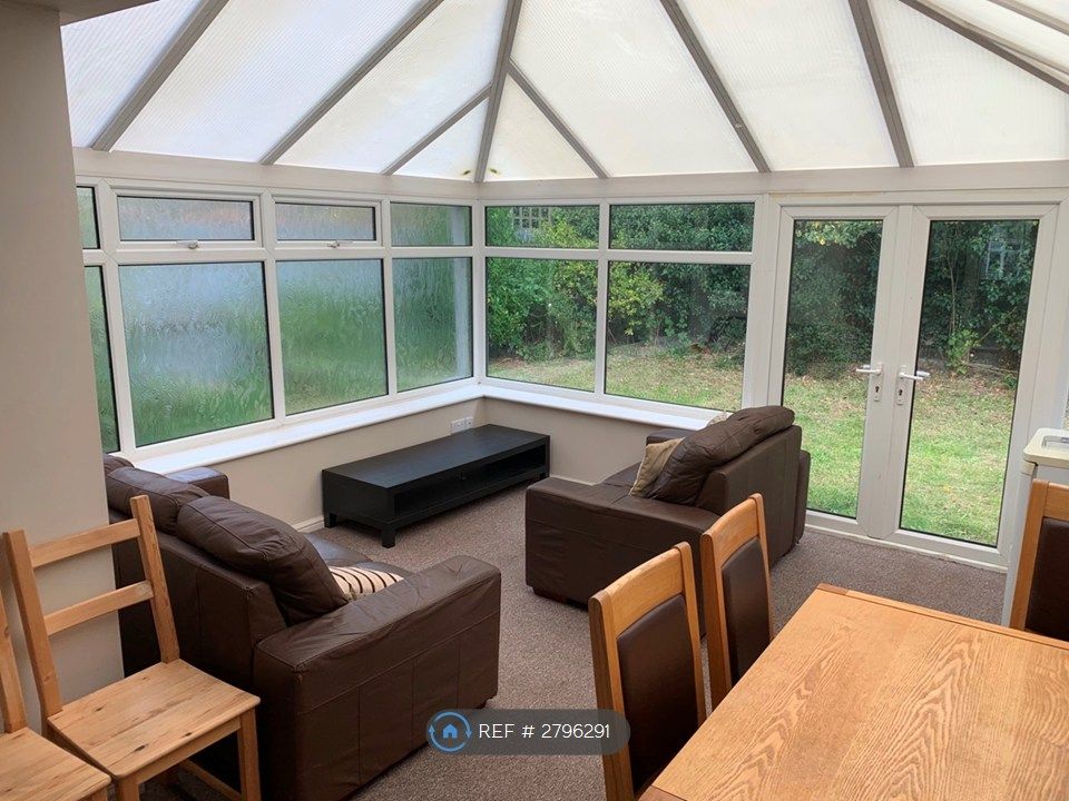 Property photo 3 of 21 Living Area