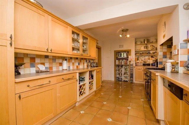 Property photo 2 of 23 Picture No. 26