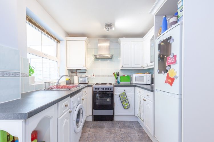 Property photo 3 of 8 191977