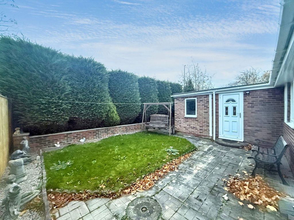 Property photo 3 of 9