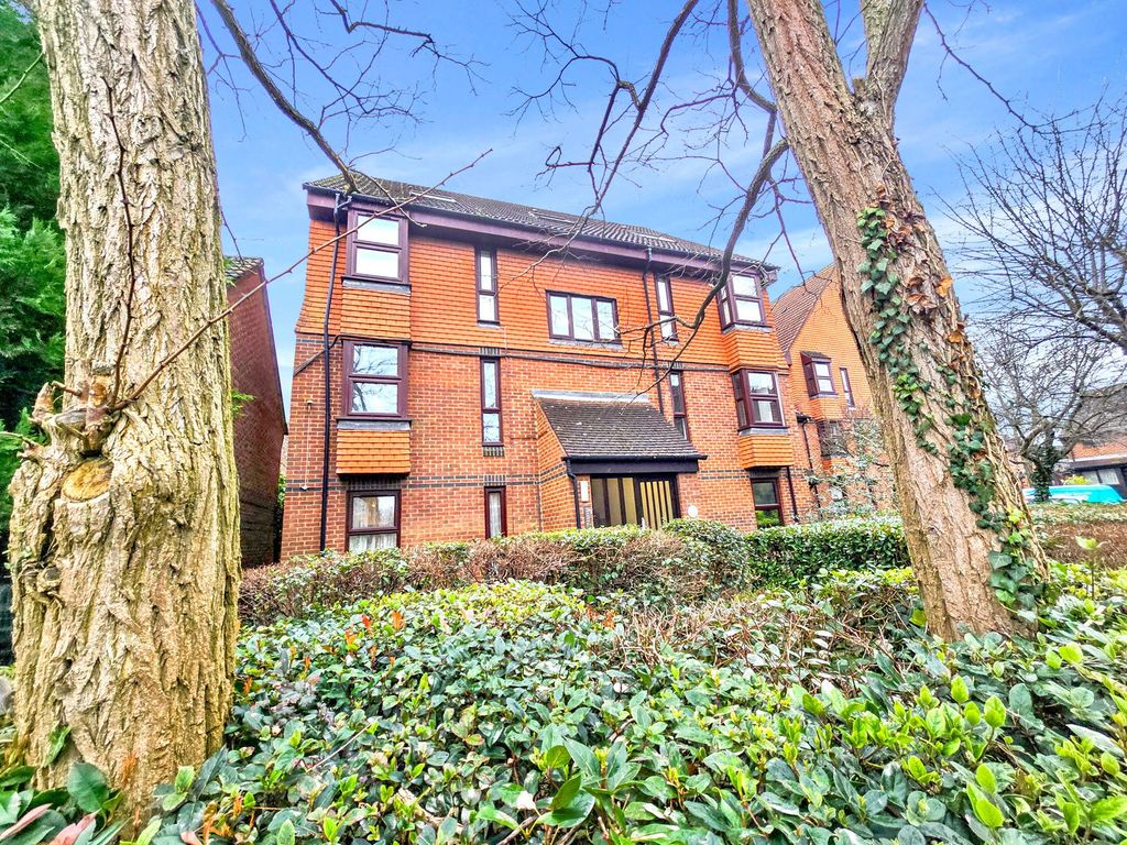 Property photo 2 of 3