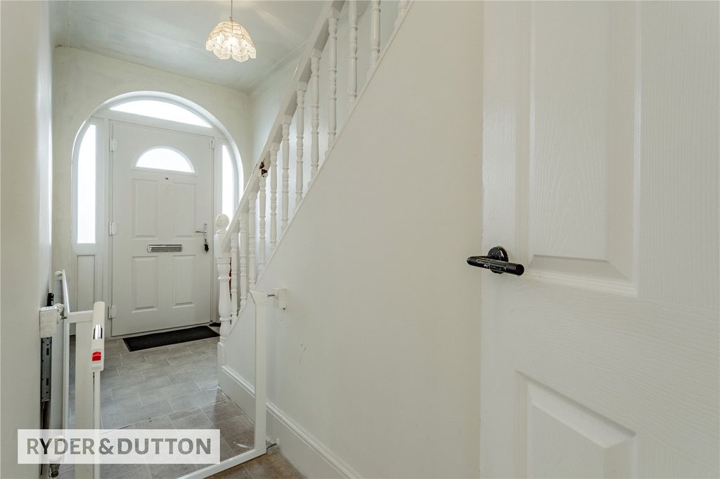 Property photo 2 of 23 Hall