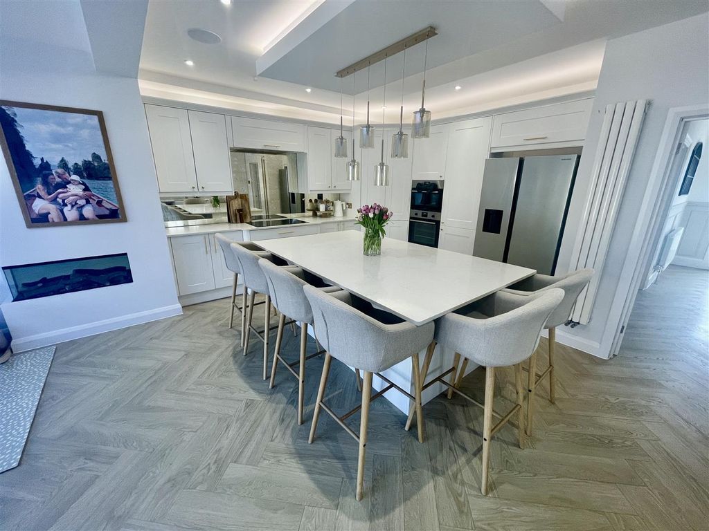 Property photo 2 of 23 Fullsizerender.Jpeg