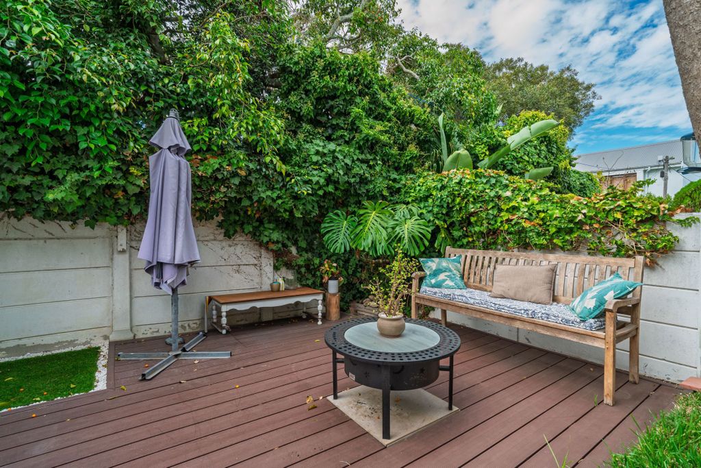 Property photo 3 of 24 Kw1734870