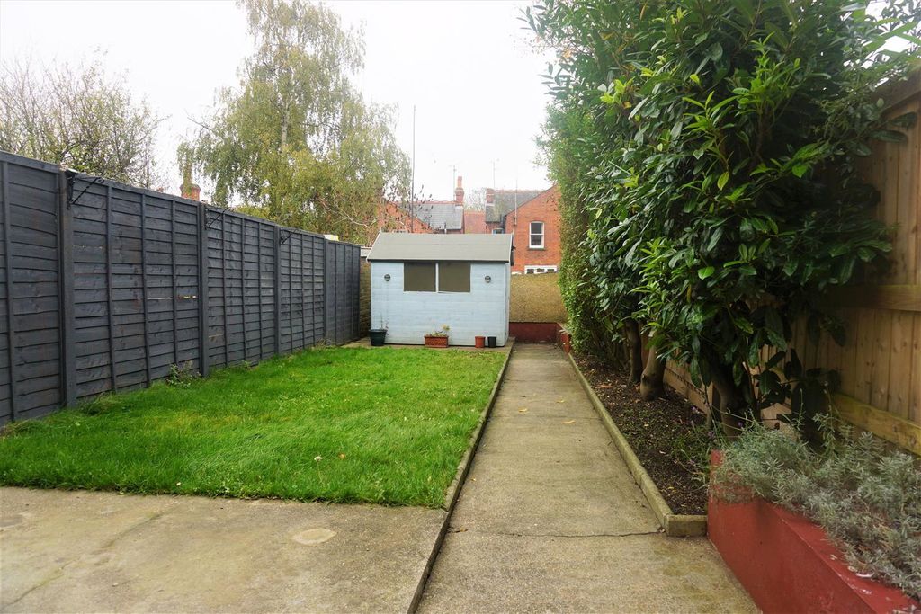 Property photo 2 of 13