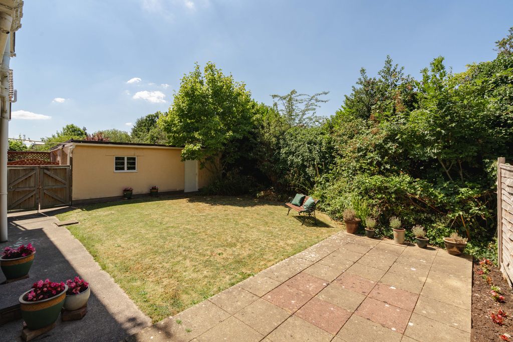 Property photo 2 of 24 Photo 2