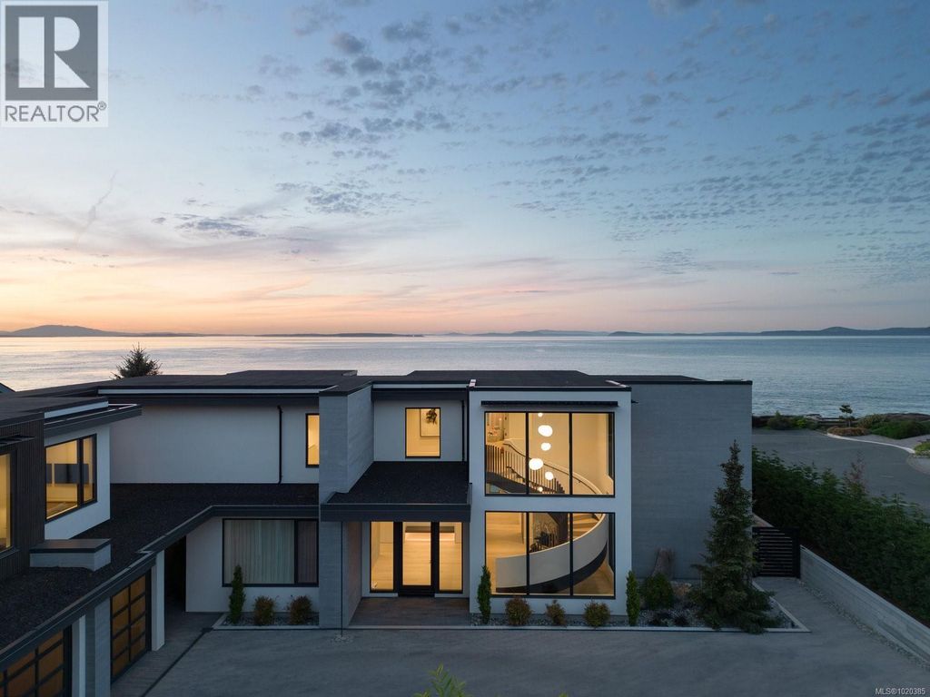 Property photo 1 of 50