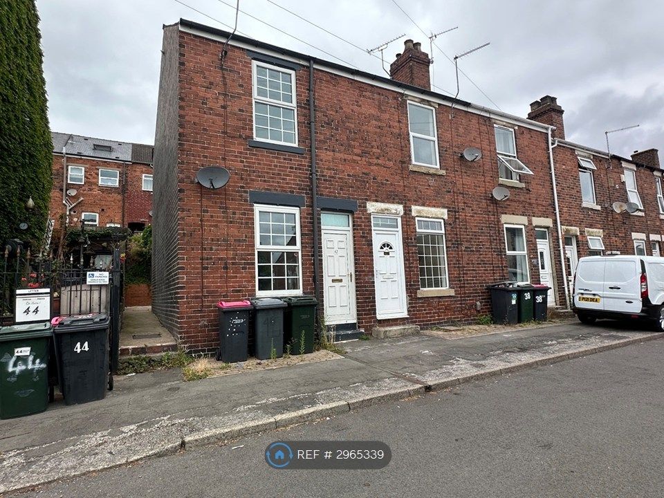 Property photo 2 of 17