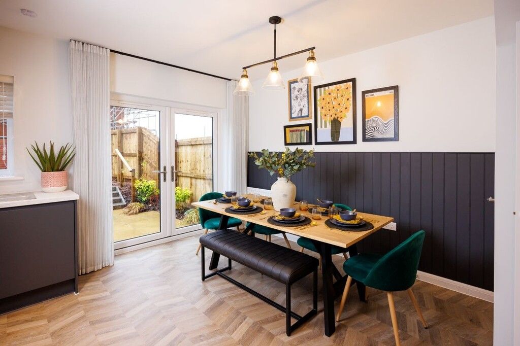 Property photo 3 of 8 Cp_Hr_Showhomes_99Web