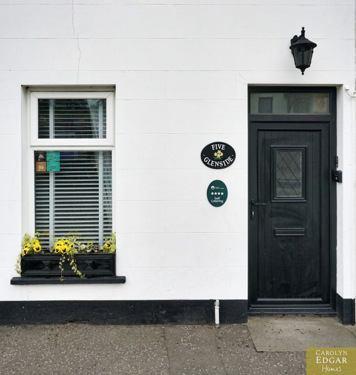 Property photo 2 of 17 5A279957-2894-49F6-Bbbe-1A03Cf645F71.Jpeg