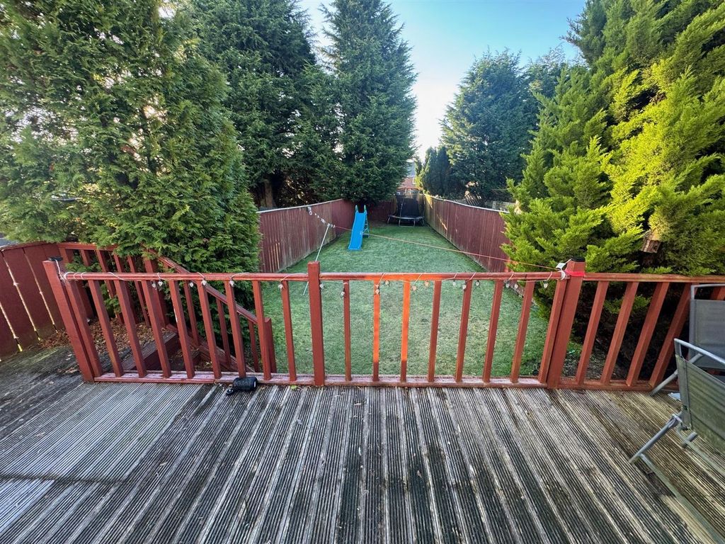 Property photo 3 of 12 Rear Garden.Jpg