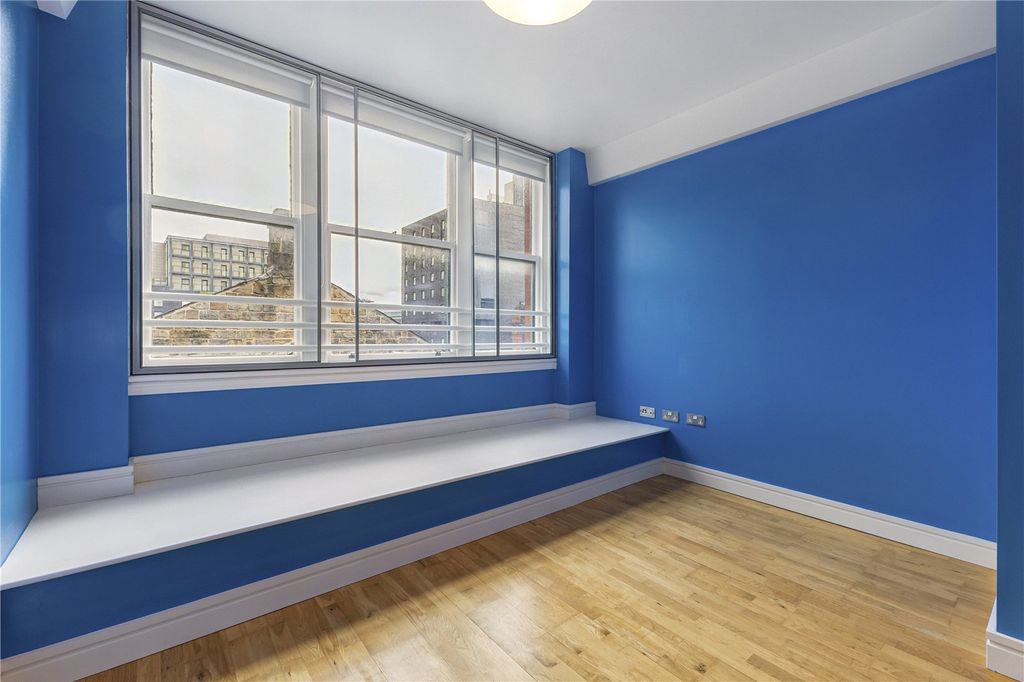 Property photo 3 of 11 Living Area