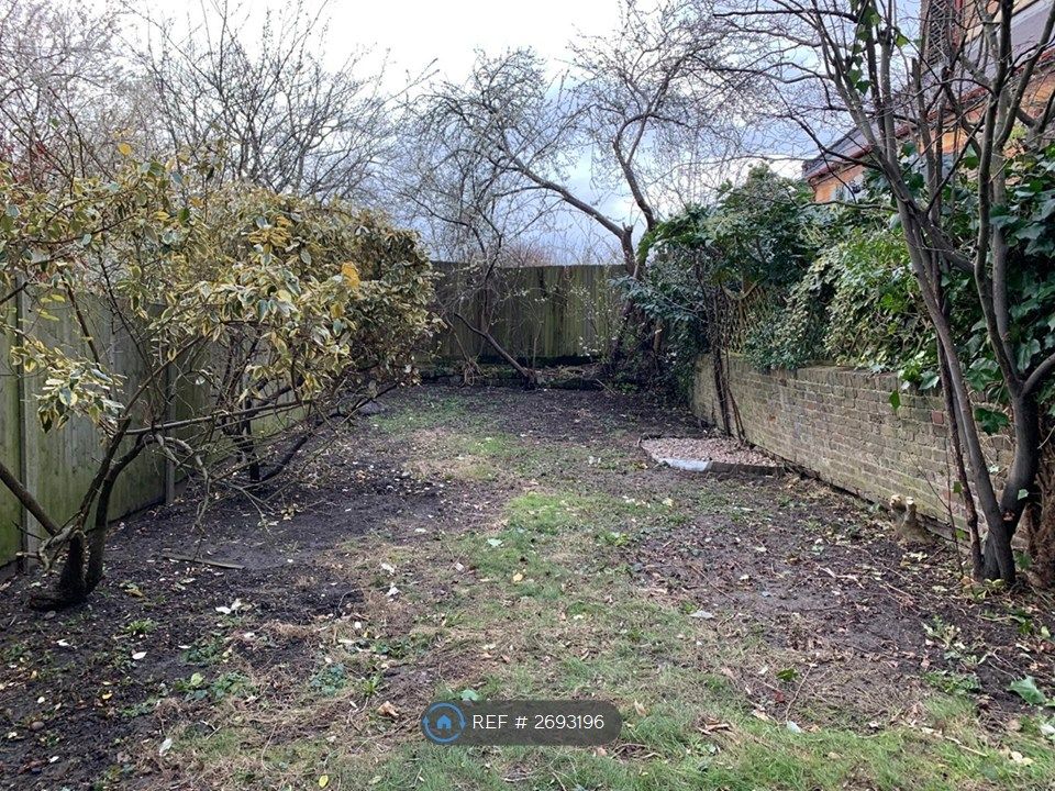 Property photo 2 of 9 Private Garden