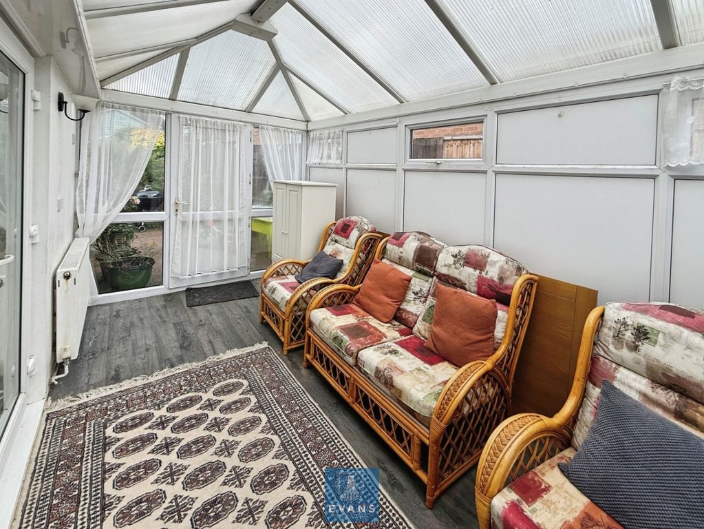Property photo 2 of 14 Conservatory