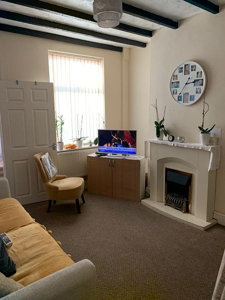 Property photo 3 of 9