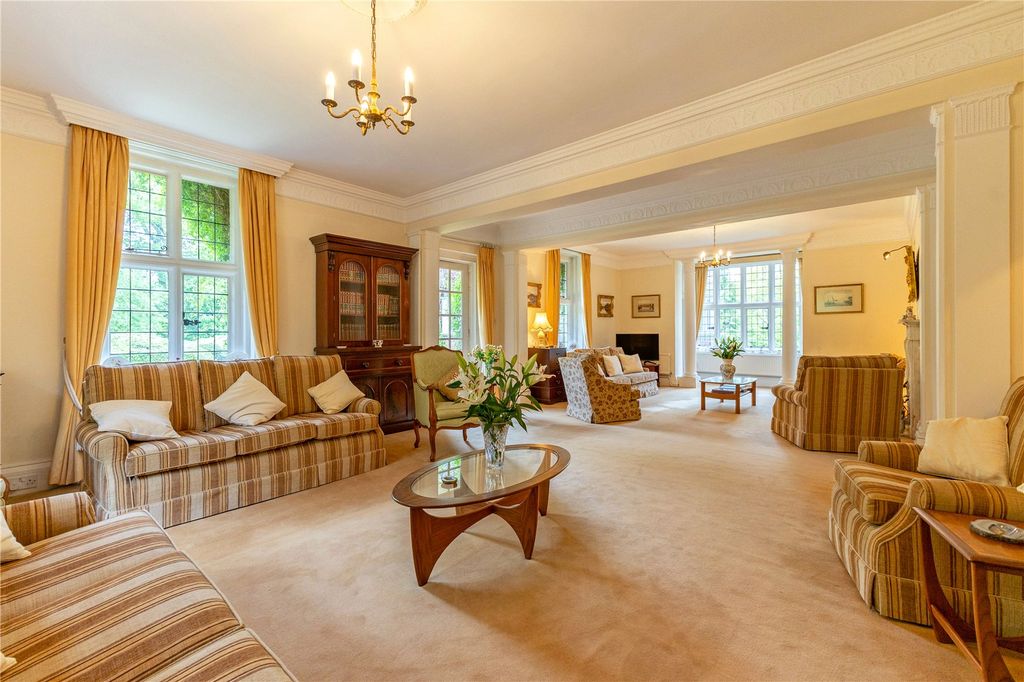 Property photo 2 of 24 Drawing Room