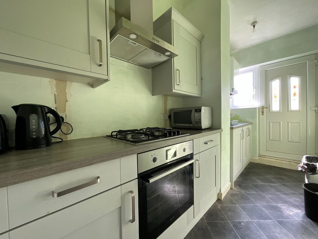 Property photo 1 of 11 4372370