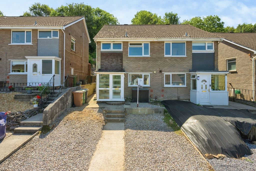 Property photo 1 of 17 Pbox-Img.Jpg