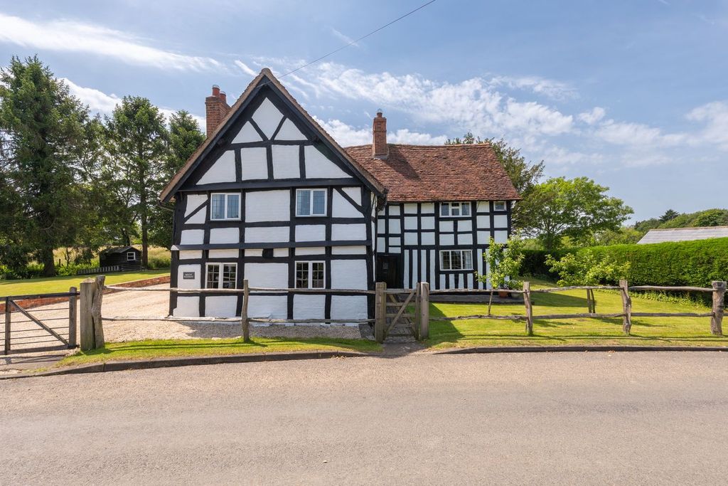 Property photo 1 of 47