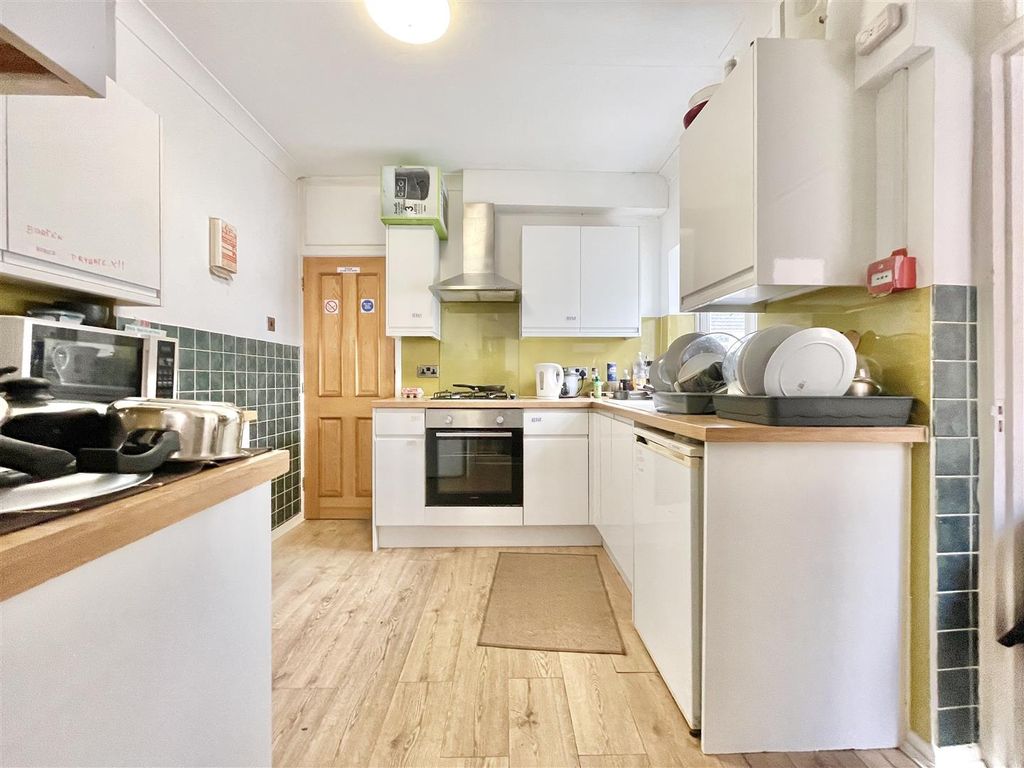 Property photo 2 of 20 Img_2230.Jpeg