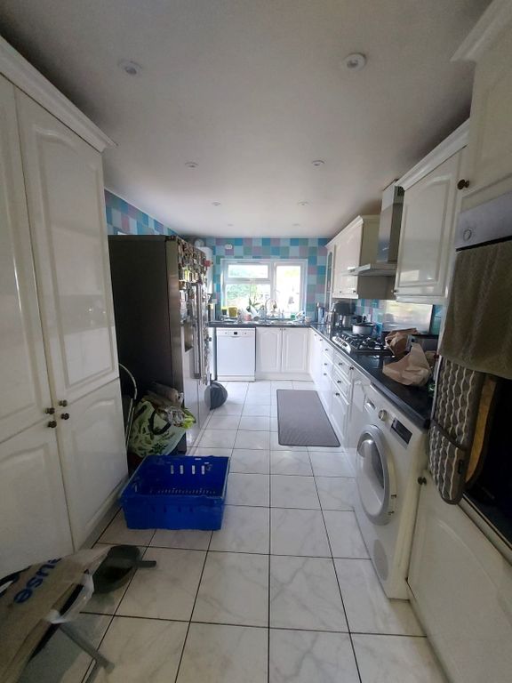 Property photo 2 of 12 Gallery