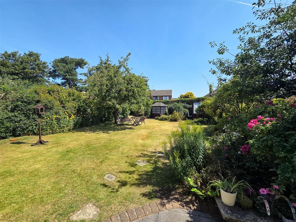 Property photo 2 of 19 External