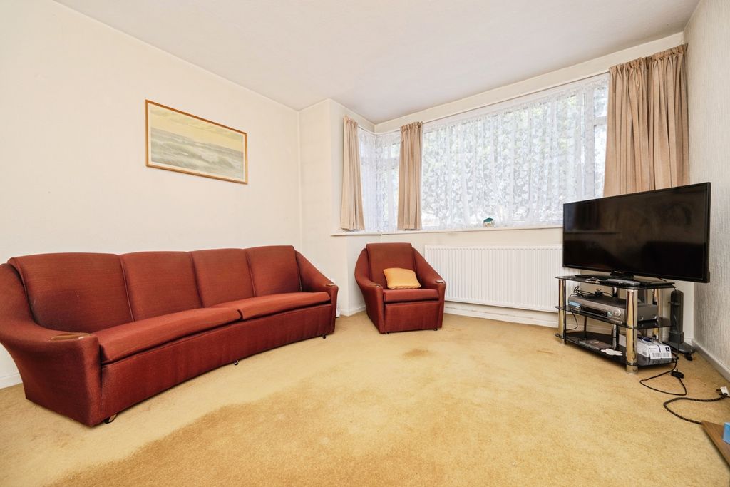 Property photo 3 of 26 Pbox-Img.Jpg