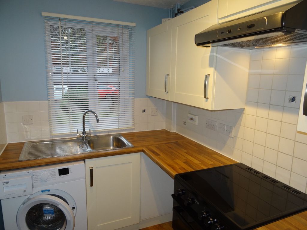 Property photo 3 of 8 4578522