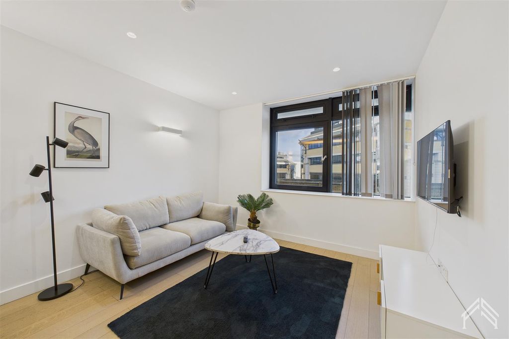 Property photo 2 of 6 2.Jpg