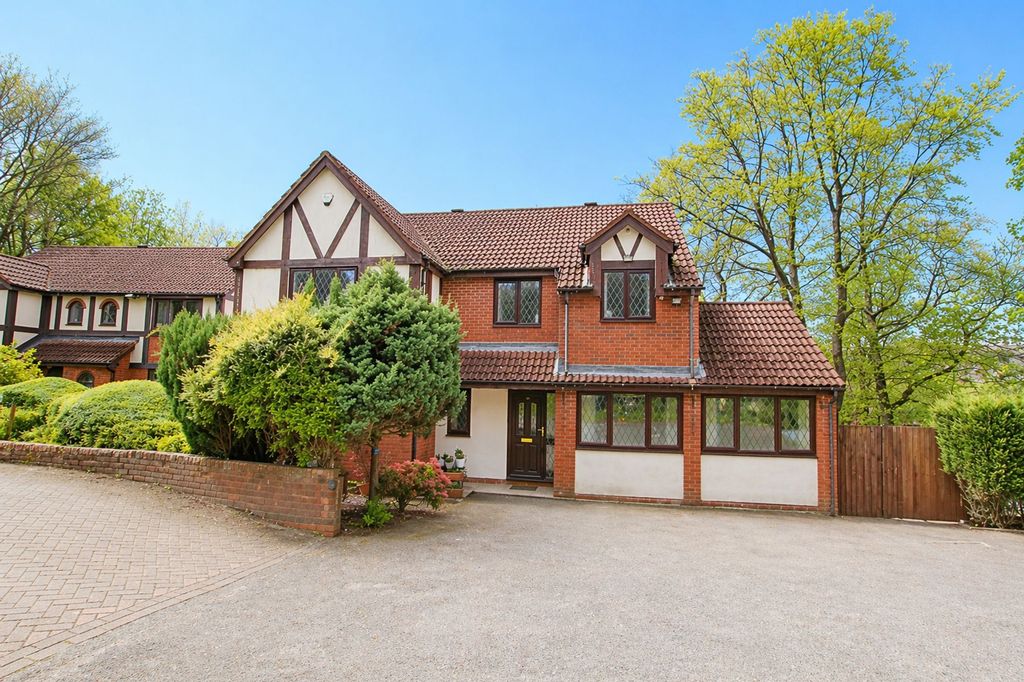 Property photo 1 of 15