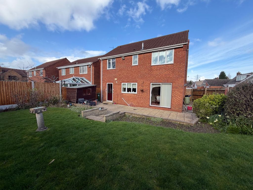 Property photo 2 of 26