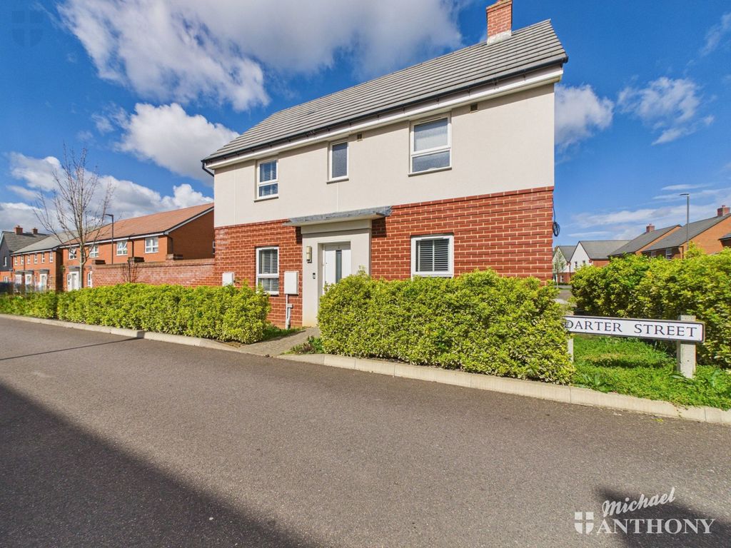 Property photo 1 of 14 Cam03218G0-Pr0960-Still017