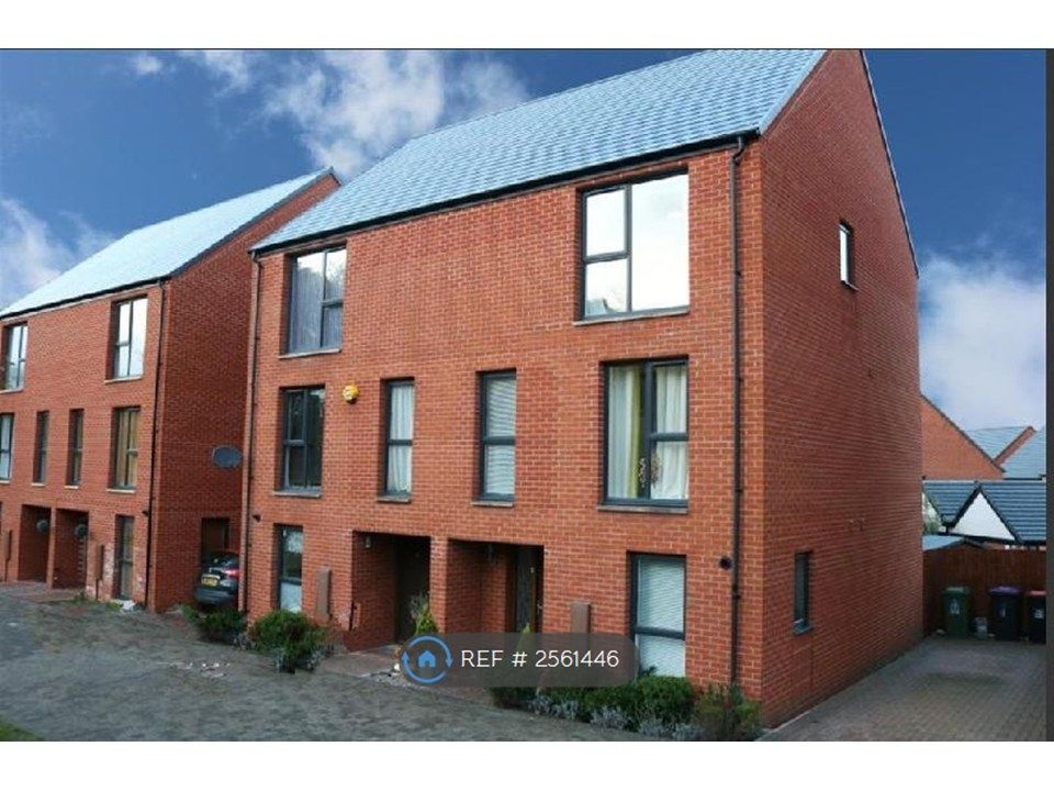 Property photo 2 of 11